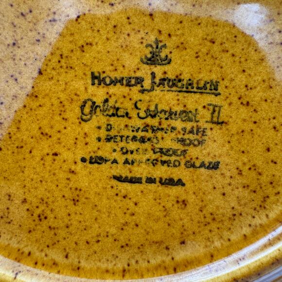 Vintage Sorento Dinner Plate by Homer Laughlin marked Golden Harvest II set of 2 - Picture 5 of 9